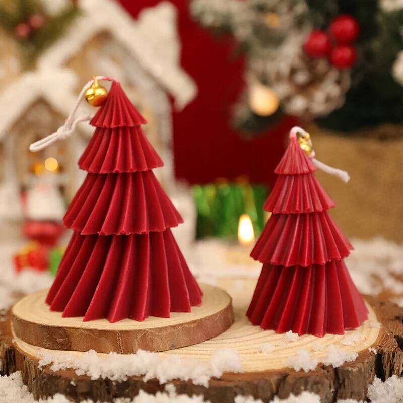 8X11cm Christmas Tree Aromatherapy Candles Gifts Soy Wax Desktop Ornaments Home Decoration Creative Souvenirs Cyclone Shape S260204
