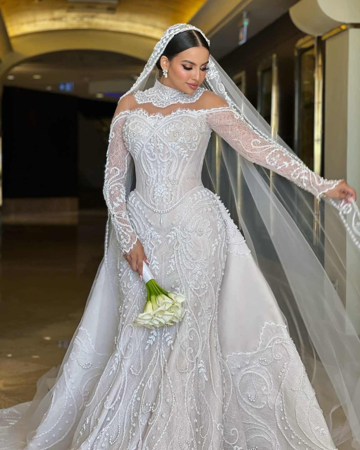 Detachable Train Sleeve Beaded Wedding Dress Charming Lace Appliques Bridal Gown Customized Luxury Mermaid Dresses For Bride