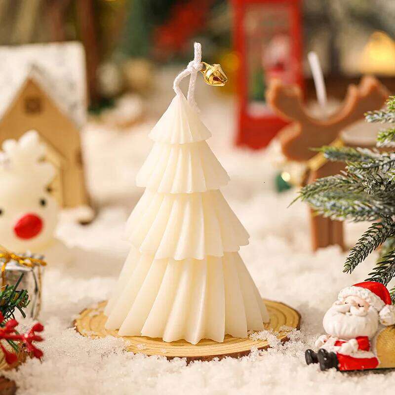 New Christmas Tree Shape Aromatherapy Candle Xmas Scented Handmade Candles Gift Home Decor vela navidad candele S260204 95b