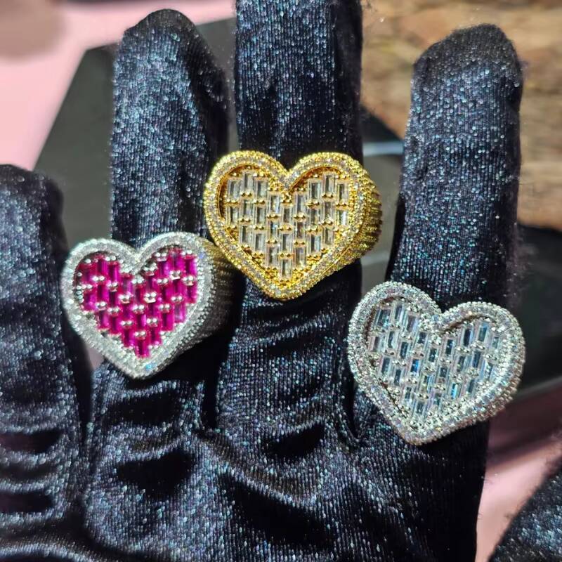 Popular Moissanite Ring Large Size Iced Out Heart Shape Fine Jewelry Sparkle Moissanite Ring