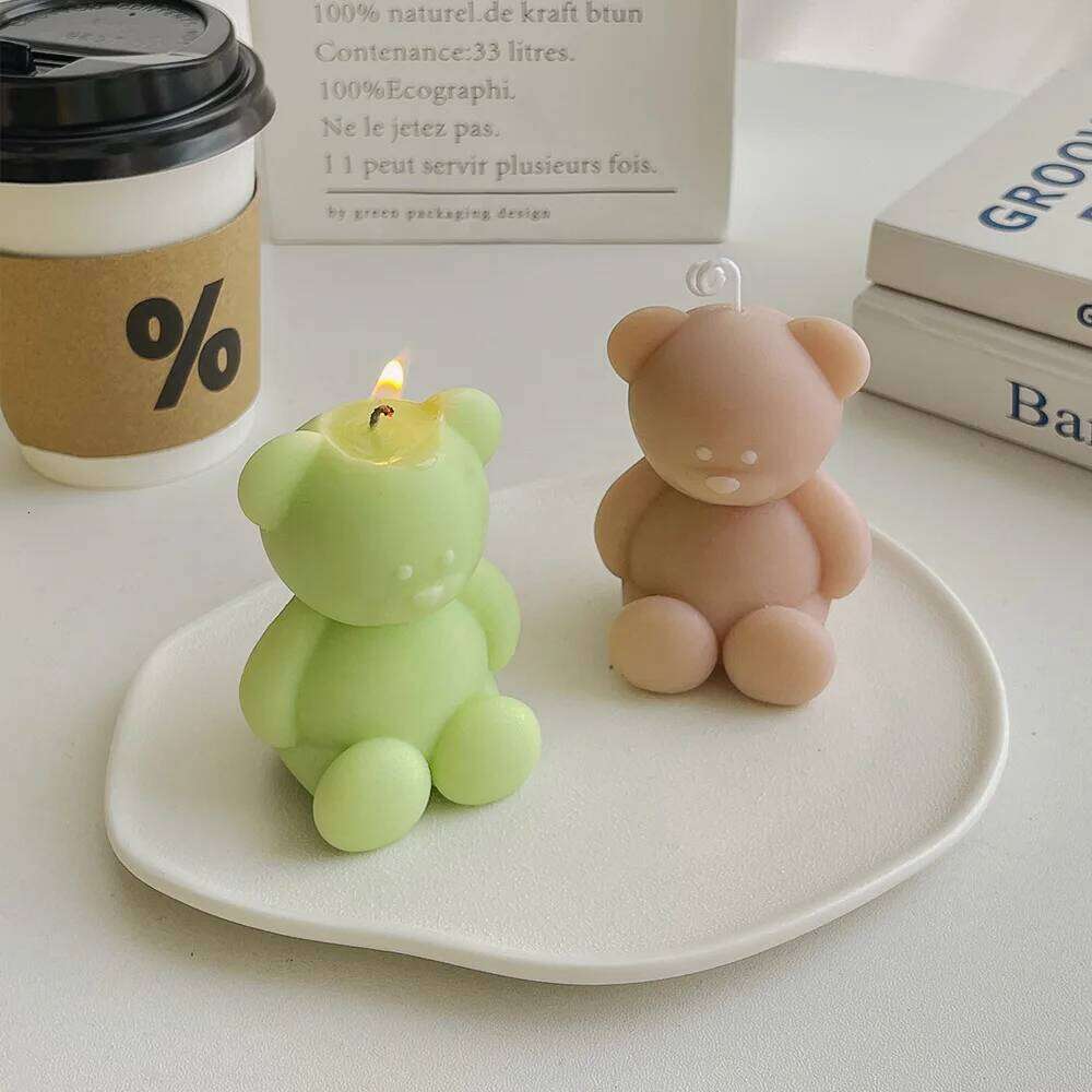 Creative Ins Macaroon Color Cartoon Cute Small Bear Aroma Candles Indoor Deodorant Fragrance Ornaments Soy Wax Birthday Gifts S260204