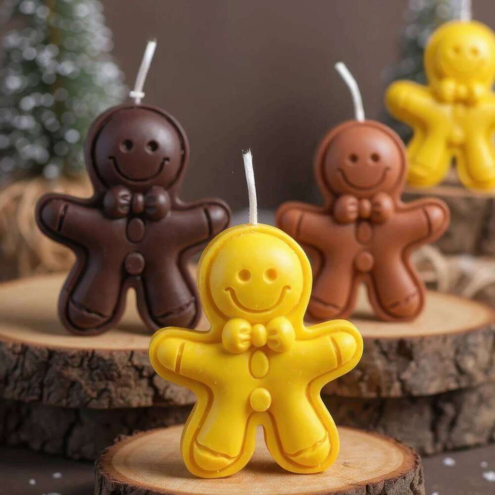 Christmas Gingerbread Man Scented Cute Decorative Aromatherapy Candle, Festive Gift for Home Party Table Decor, Holiday S260204