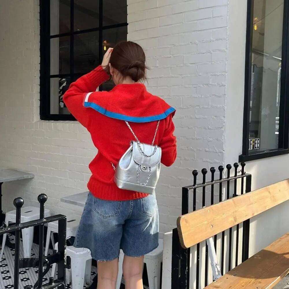 Women Rucksack Leather Oil Wax Shoulder Bag Chains Backpack Autumn Winter Z260202