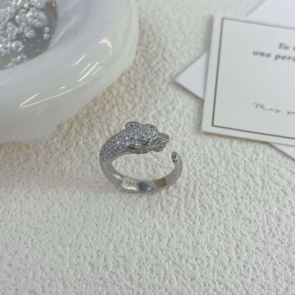 Gold Full Diamond Leopard Head Open for Women, Light Luxury, Elegant, Exquisite, Unique, Non-Fading Index Finger Ring