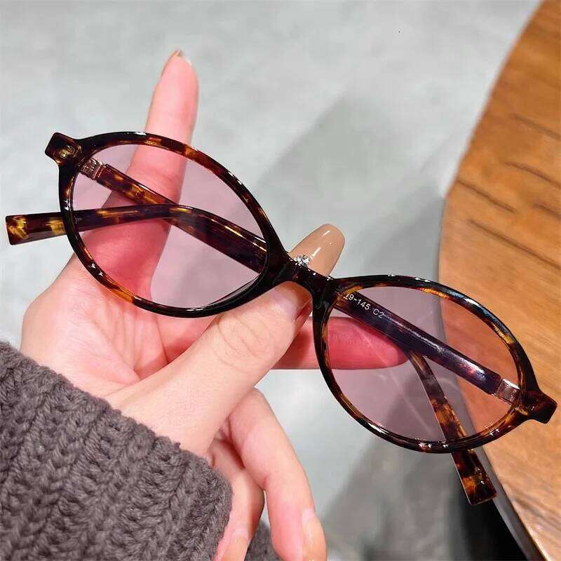 Fashion Men Oval Simple Sunglasses Female Retro Small Frame Travel Glasses Design Brand Luxury Shades UV400 Gafas De Sol C260204
