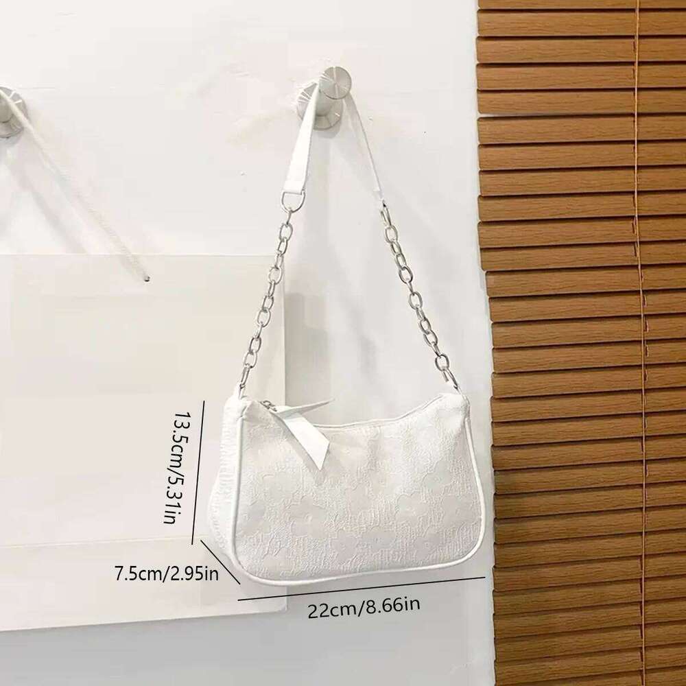 This white elegant gentle chain underarm bag for women is foreign-style, simple and small square bag. It's fashionable a C260204