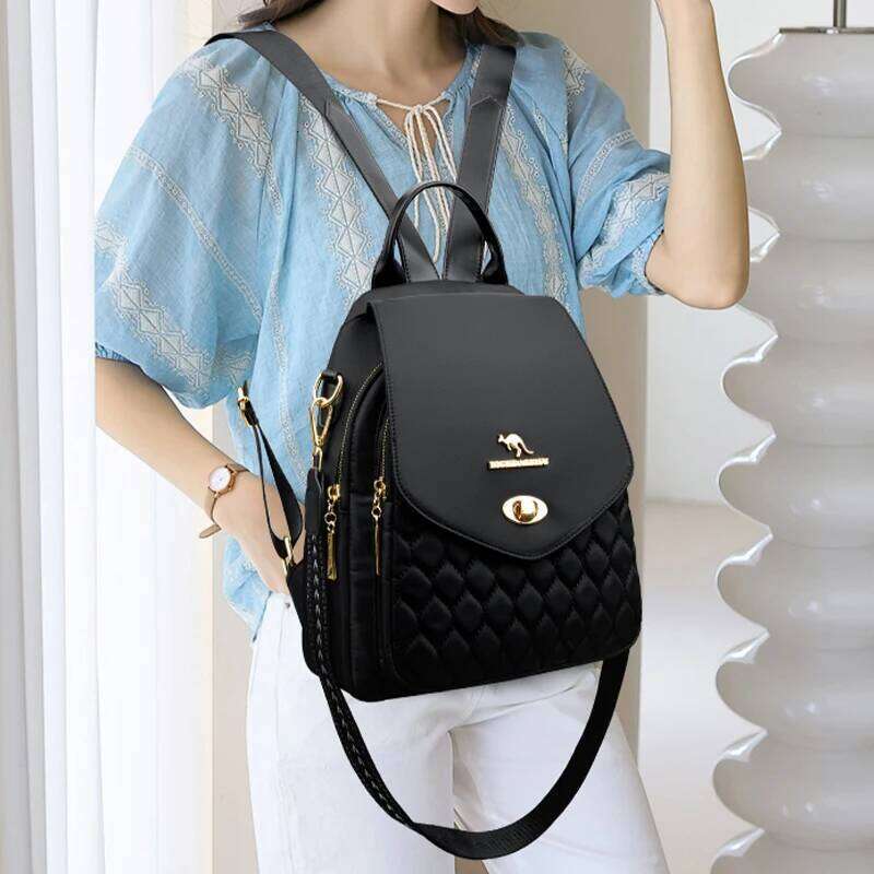 2024 New Fashion Women Backpack Retro Trendy Female Leather Single Shoulder Bolsas Luxury Brand Girl Student Backpacks Sac A Dos Z260202