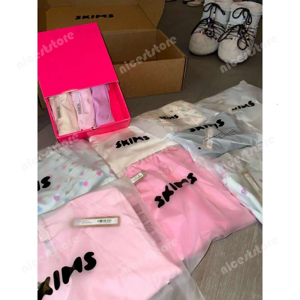 New Top Pink Valentine Limited Skimss Lounge Set Women Shirt Underwear Set Comfortable Home Furnishings Bra Pjs Shirt Set Skimss Women Underwear Long Sleeve Set