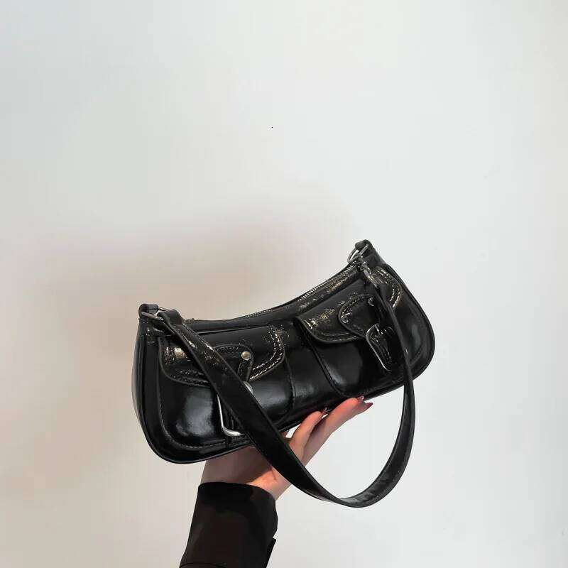 Women's fashion commuting armpit personality trendy cool scooter small senior sense shoulder crossbody bag C260204