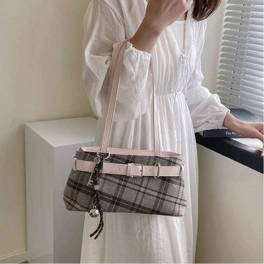 New Handbag Boho Shoulder Bell Pendant Lightweight Tote Plaid Women's Bag Women C260204