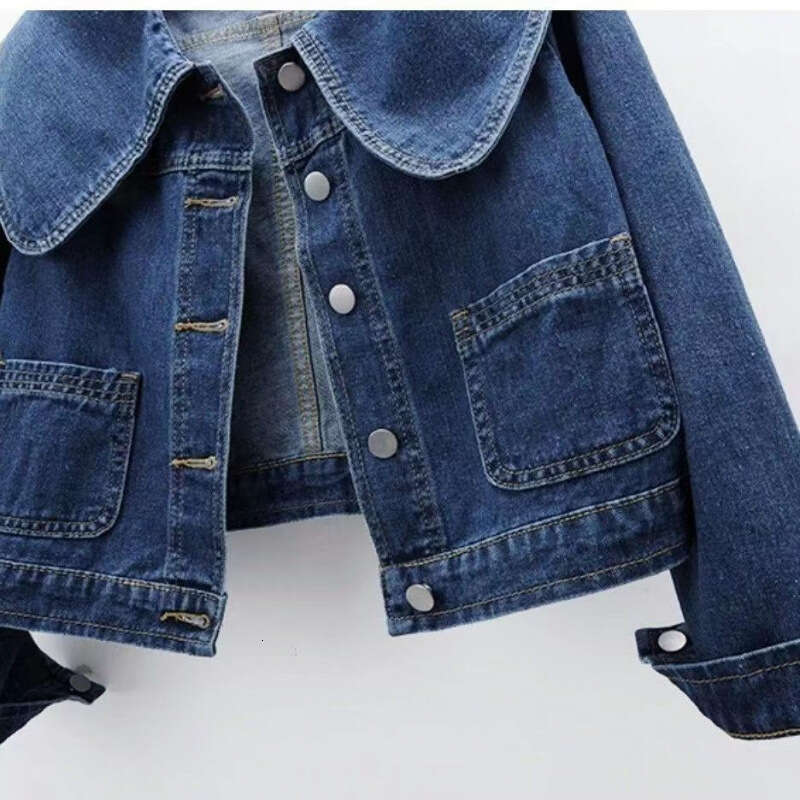 2025 Early Autumn New Retro High-End Doll Collar Short Denim Jacket for Women Petite Stylish Age-Reducing Top