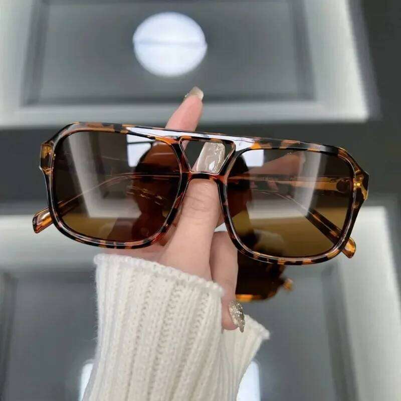 Vintage Square Sunglasses Women Brand Designer Retro Sun Glasses Female Shades Mirror Fashion Outdoor L260529