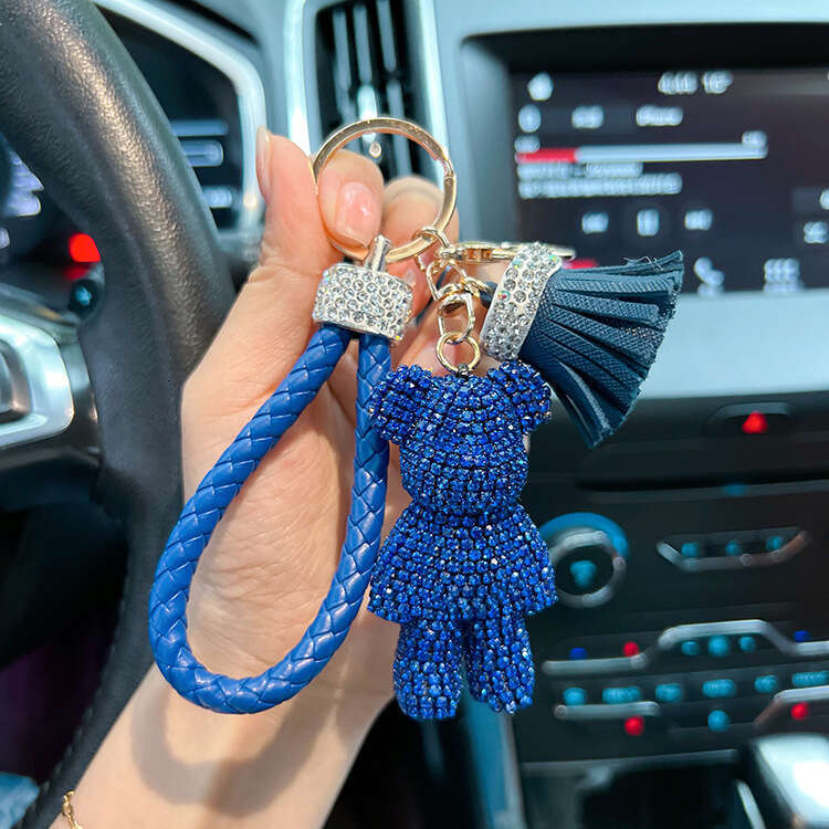 Personalized Full Diamond Little Violent Bear Cute Braided Rope Tassel Car Keychain Exquisite Gift Pendant