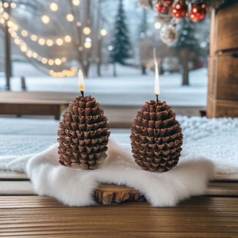 2/4PCS 3D Pinecone Candles Christmas Atmosphere Photography Arrangement Props Creative Home Decoration Ornaments S260204