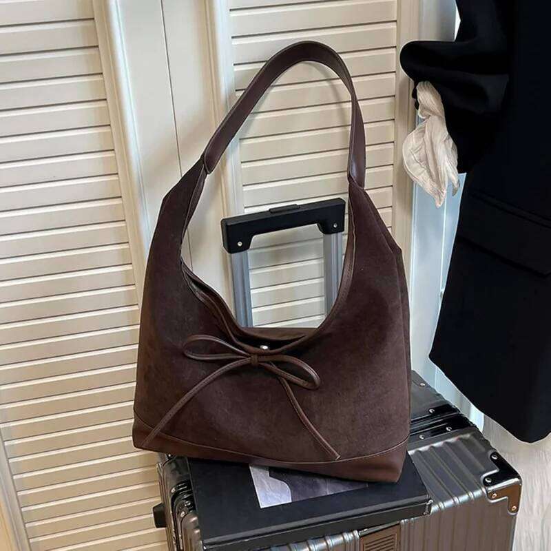 Hobo Solid Colour Handbag Lightweight Slouchy Shoulder Bag for Women Travel Shopping Work C260204