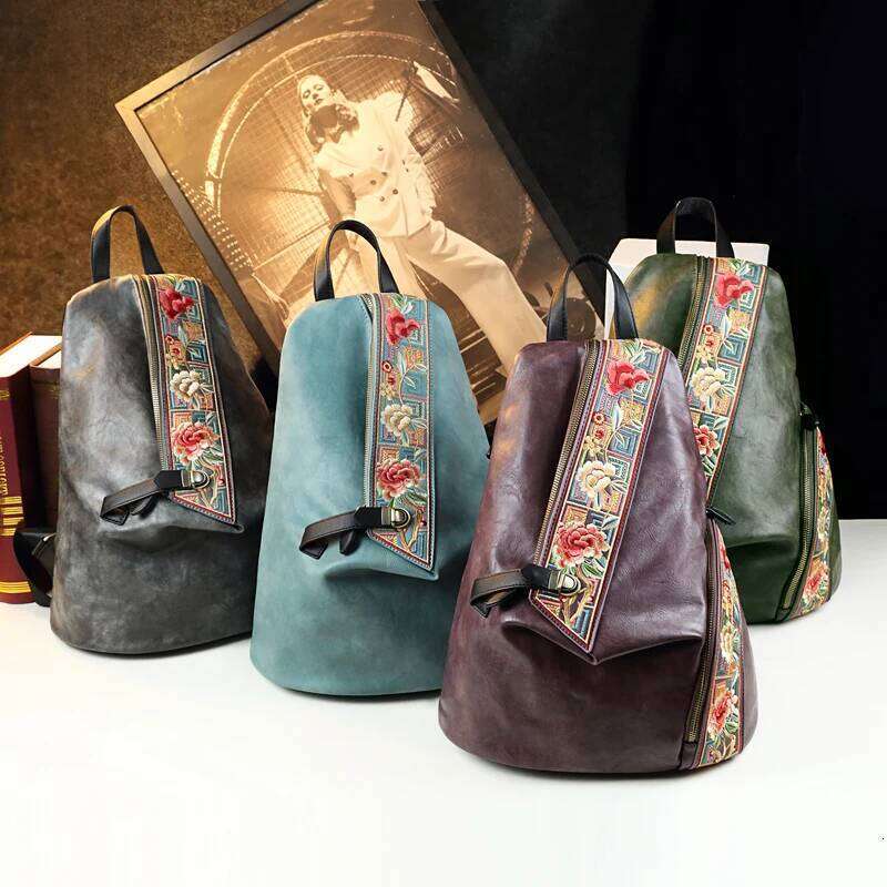 Retro Genuine Leathe Women Embroidered Design Ladies Bag Travel Backpacks Mother Anti-Theft Backpack Fashion Trend Z260204