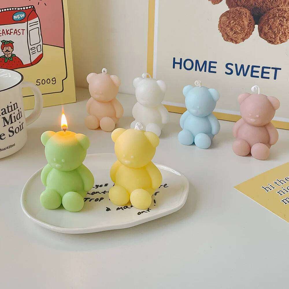 Creative Ins Macaroon Color Cartoon Cute Small Bear Aroma Candles Indoor Deodorant Fragrance Ornaments Soy Wax Birthday Gifts S260204
