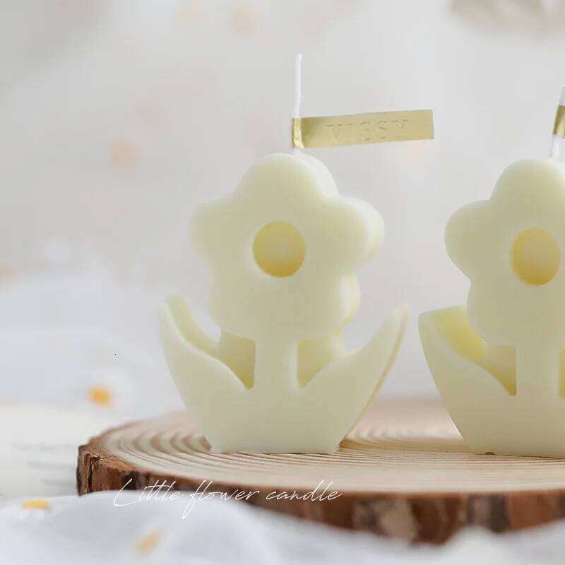 INS Scented Wax Candle Korean Home Decoration Flower Ornament Fragrance Handmade Floret Candles Candlestick Decorations S260204