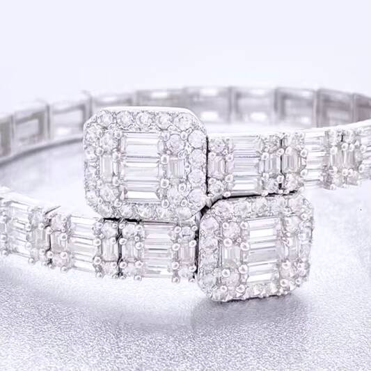 Fine Jewelry Bracelet 925 Silver Gold Plated Resizable Iced Out VVS Baguette Moissanite Bangle Bracelet