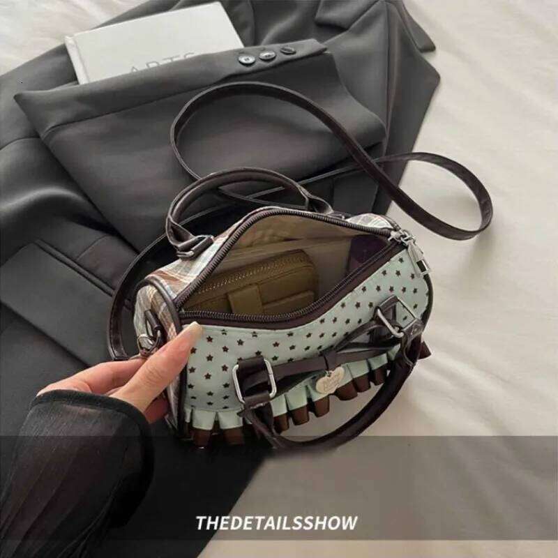 Sweet Bow Girls Crossbody Pillow Bags Versatile Vintage Plaid Ladies Shoulder Bag Lightweight Portable Women Handbag Purse bolsa C260204