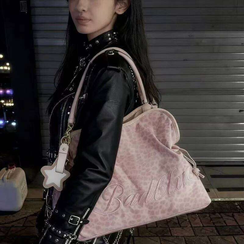 Korean Retro Leopard Print Tote Women Patchwork Large Capacity Shoulder Bag Ladies Hot Girl Y2K Harajuku Sweet Underarm Bags C260204