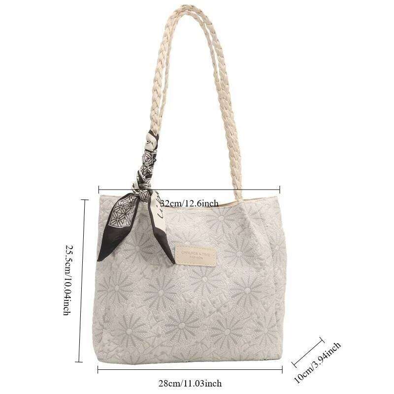 Niche National Style Embroidery Flower Shoulder Summer Autumn Ribbon Decoration Handle Women Casual Commuter Tote Bag C260204