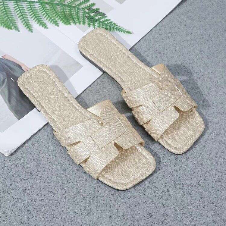 Plus Size 2026 Summer European and American Style Internet Celebrity Outdoor Wear Ins Trend Woven Flat Beach Sandals Women Slippers