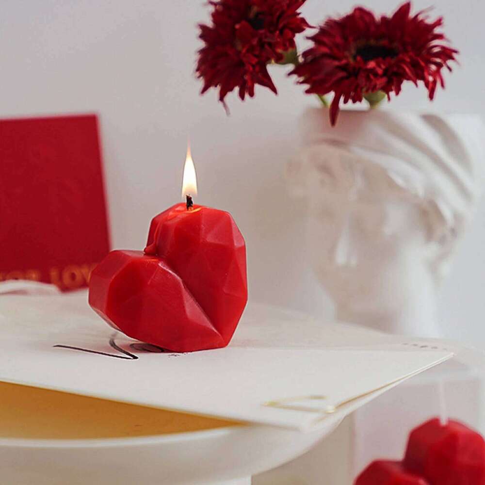 1Pc Heart-Shaped Scented Candle - Handmade Premium Soy Wax Aromatherapy Gift for Valentine's Day Wedding Favor Bulk S260204