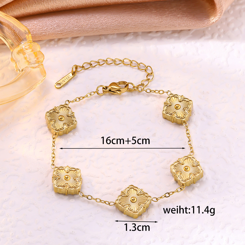 Cross-Border Hot-Selling New Simple Personality Titanium Steel Rhombus Four-Leaf Clover 13 Bulk Flower Bracelet for Women Factory In-Stock Wholesale - view 4