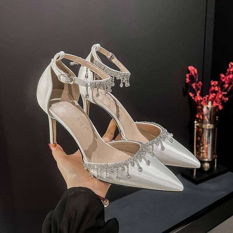 Size 32-43 Designer Women Sexy Crystal Heel Stiletto Wedding Pumps Pointed Satin High Heels Fashion Party Shoes C260204
