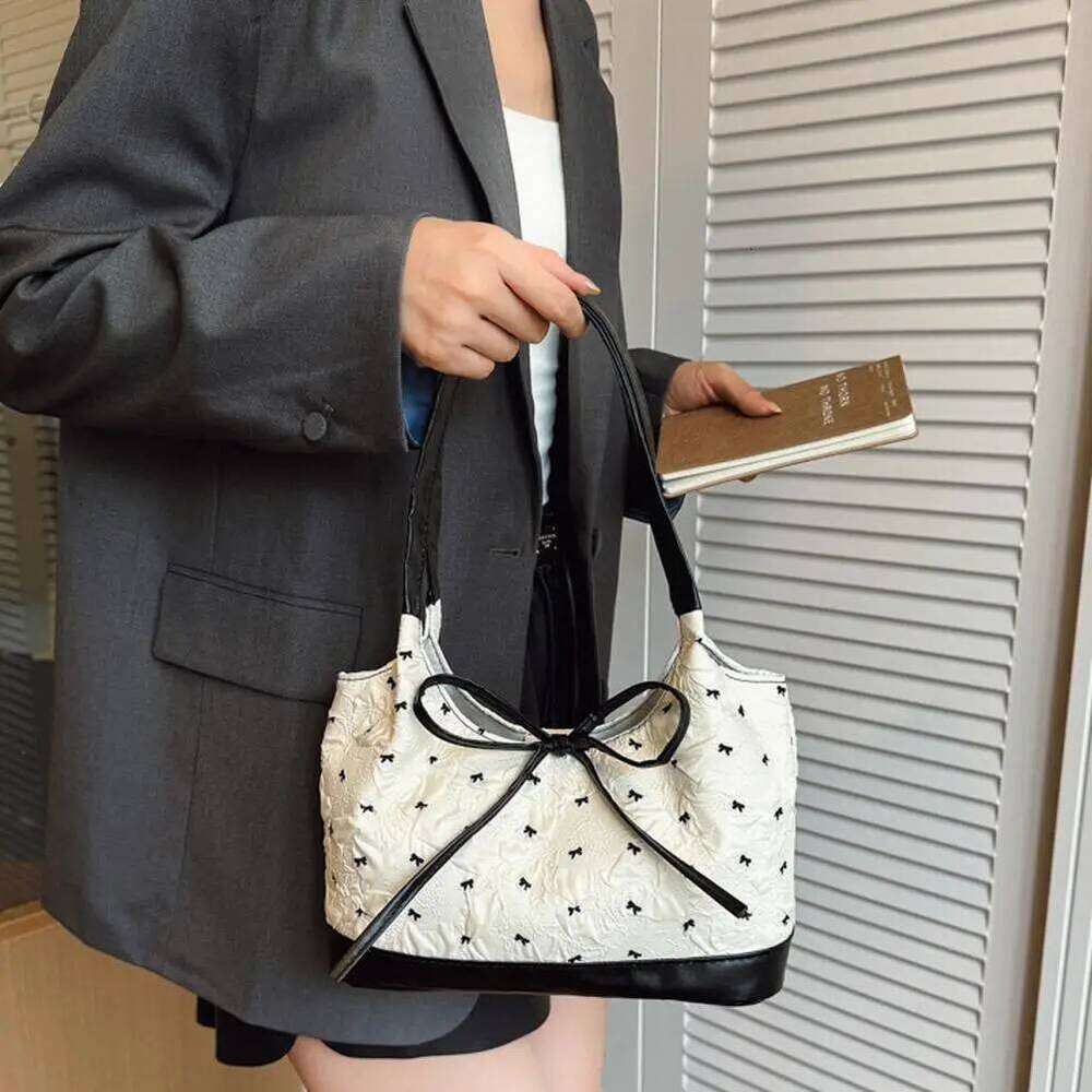 Sweet Single Shoulder Bow Print Tote Fashion Underarm Bag Protable Casual Commute Niche Handbags C260204