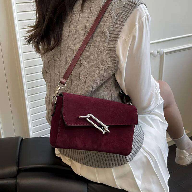 Autumn And Winter Crossbody Box Ladies' Small Square Frosted Design Fashion Lock Buckle Retro Shoulder Bag C260204