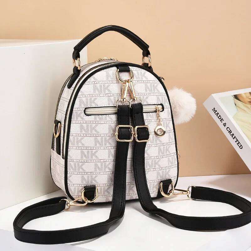 Luxury Brand Women's Fashion Versatile Single Shoulder Crossbody Bag Large Capacity Leisure Travel Backpack Z260204