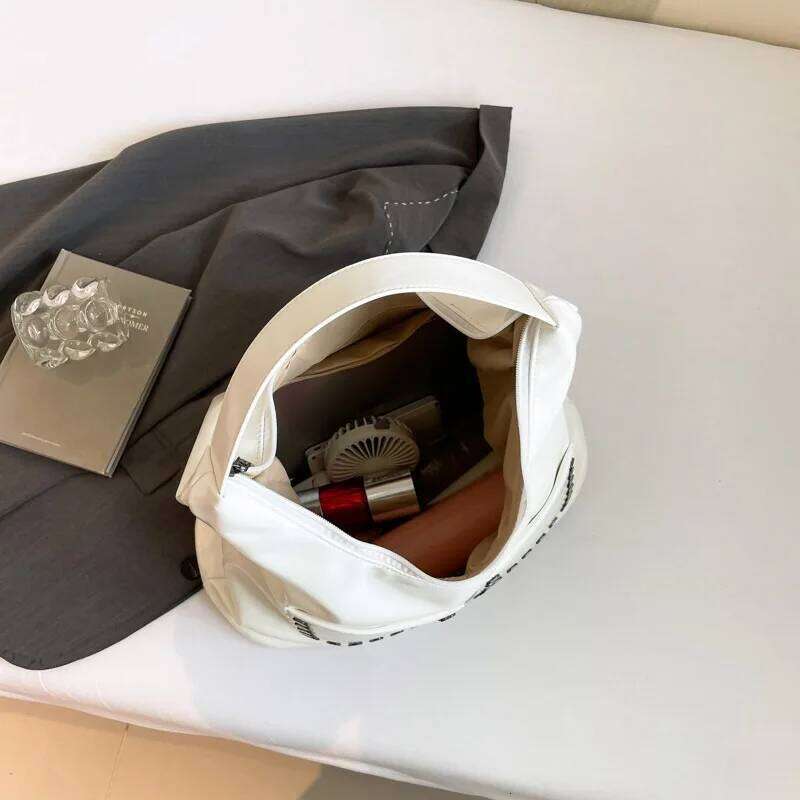 Ladies Underarm Fashion Girls Trend PU Leather Shoulder Simple Design Style Large Capacity Women's Tote Bag C260204