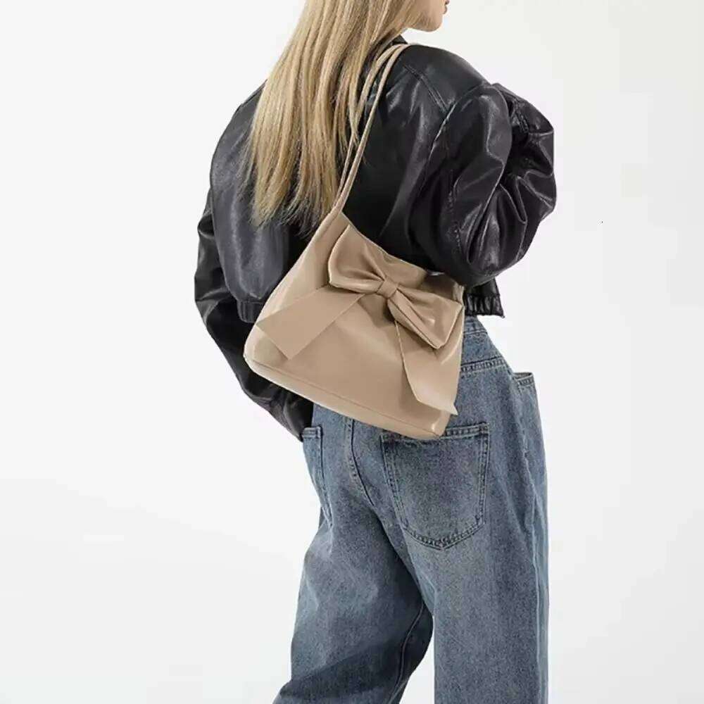 Simple Solid Color PU Bow Shoulder Bucket Portable INS Tote Luxury Korean Style Fashion Underarm Bag Decoration C260204