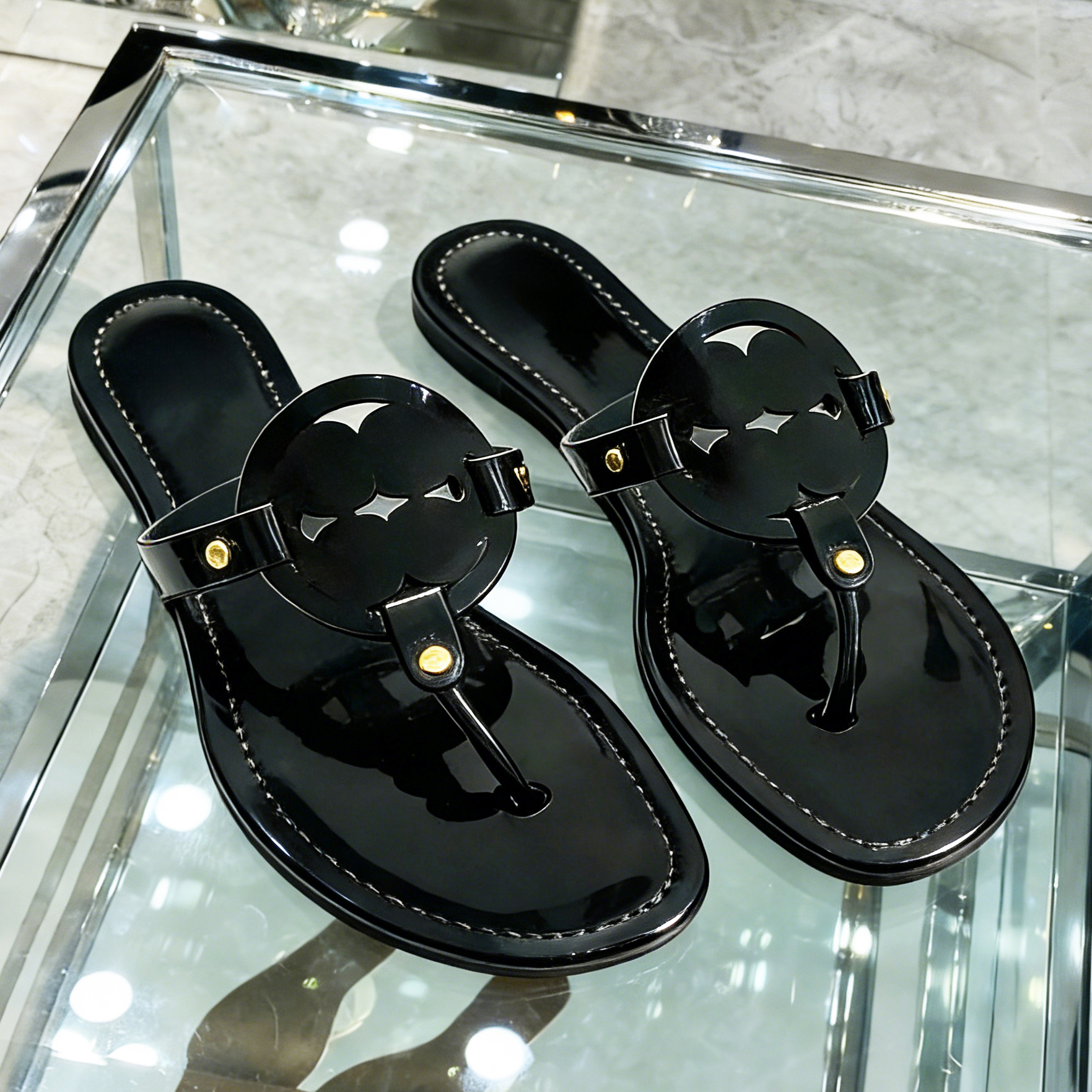 Torysburchly Slides Designer Sandals Women Tb flip-flop summer beach casual slippers fashion hot classic luxury clip on Sandals comfortable flat shoes 01