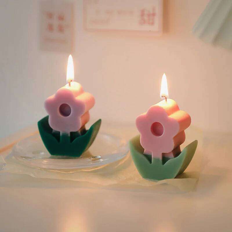 INS Scented Wax Candle Korean Home Decoration Flower Ornament Fragrance Handmade Floret Candles Candlestick Decorations S260204