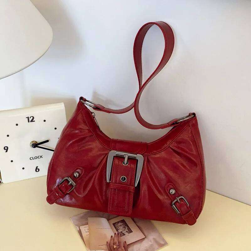 Large-capacity pleated armpit for women 2025 new retro commuter temperament motorcycle old style shoulder bag C260204