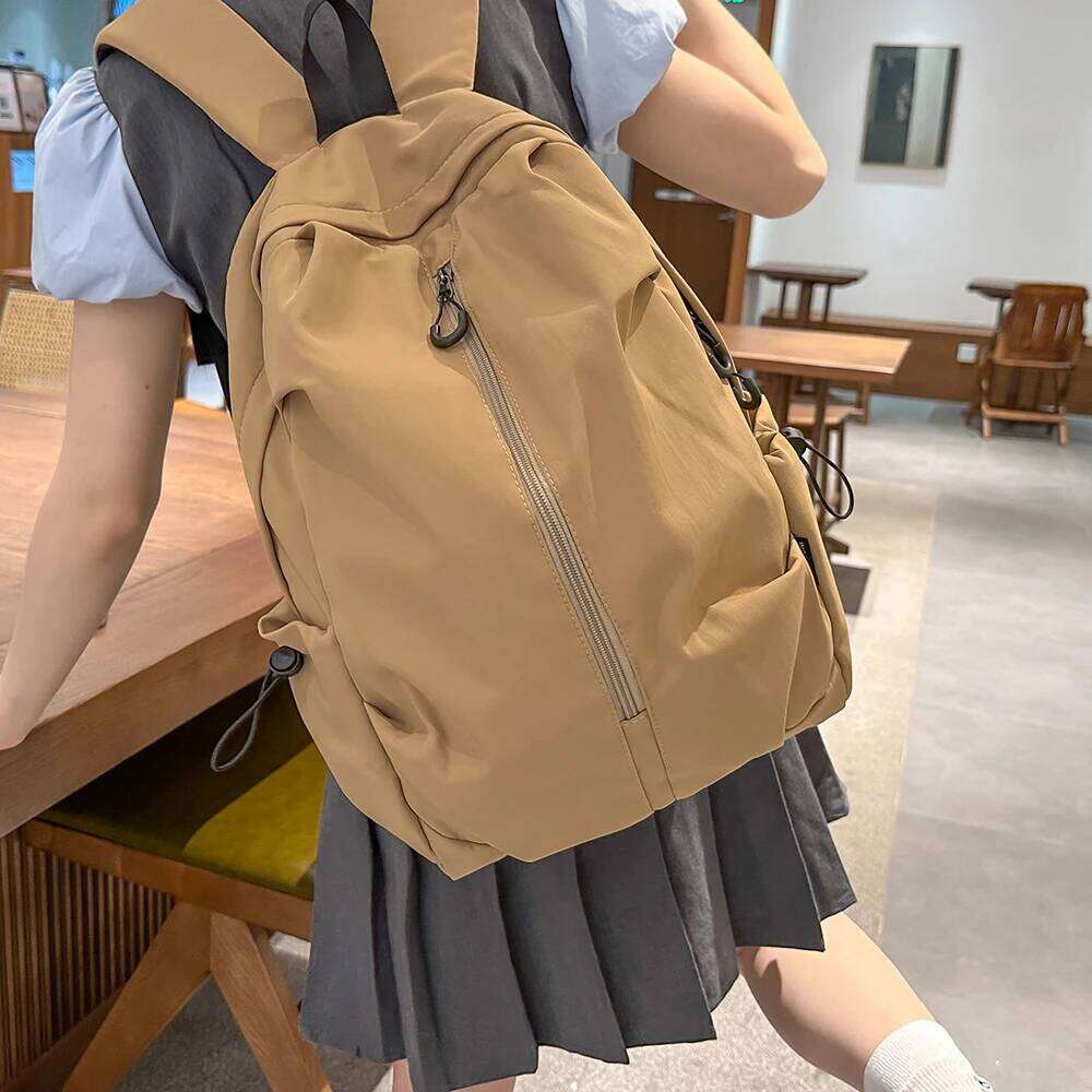 Korean Style Simple Solid Color Zipper Computer Backpack, School and Commuting Backpack Z260202