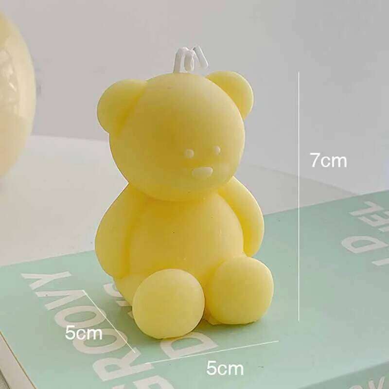 Creative Ins Macaroon Color Cartoon Cute Small Bear Aroma Candles Indoor Deodorant Fragrance Ornaments Soy Wax Birthday Gifts S260204