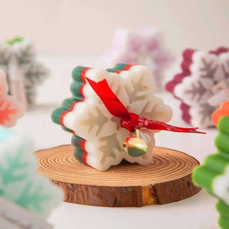 Christmas Souvenirs Snowflakes Aromatherapy Candles Winter Creative Home Decorations Holiday Gifts S260204 cf1