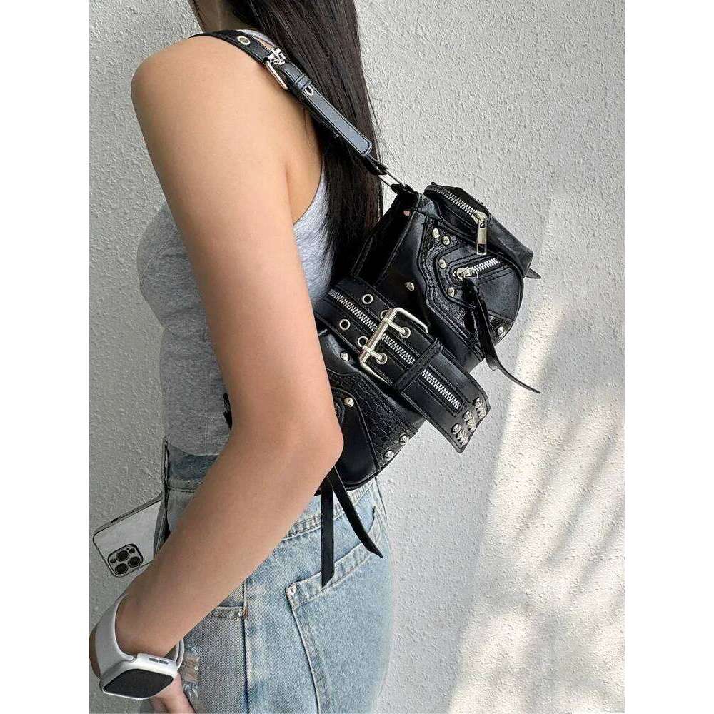 2025 Y2K Motorcycle Armpit Vintage Shoulder Bag for Women Niche Designer Crossbody Purse Hot Girl Aesthetic Handbag C260204