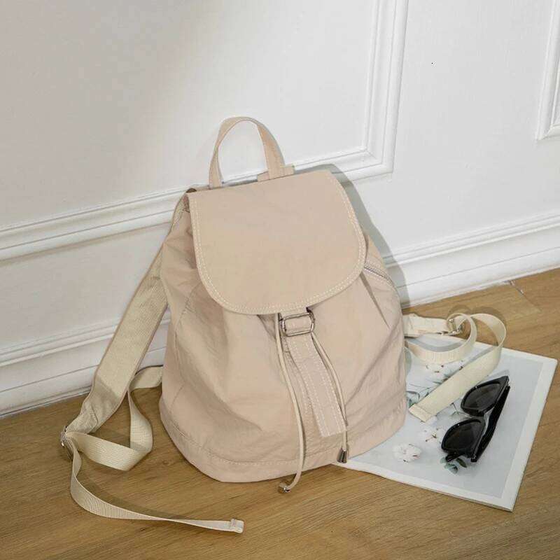 Women Fashion Simple Student Backpack Travel Bags Large Capacity Lightweight Nylon School Bag Cute Backpacks Mochila Z260202