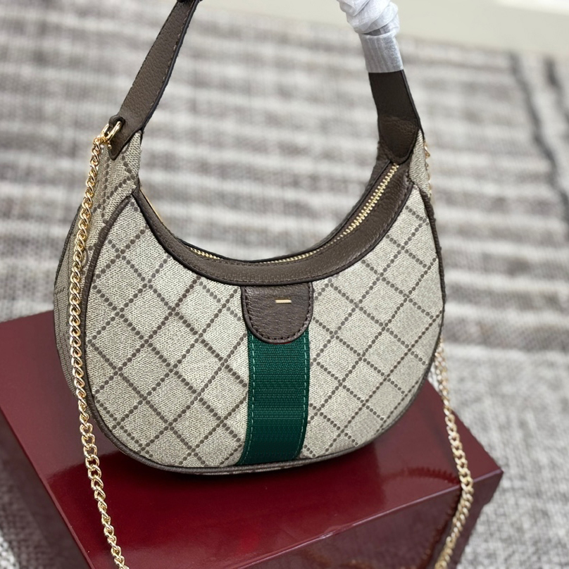 Womens Luxurys Designers Bag Underarm Bag Totes Bags Leather Handbag Gold Label Ladies black white red Shoulder Crossbody Bag Purse Y31