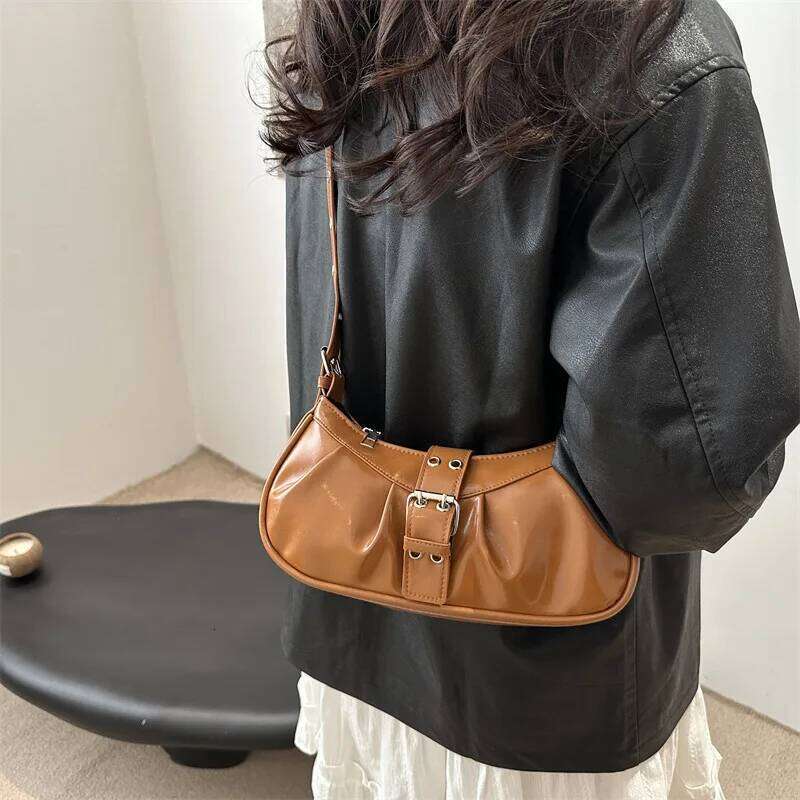 Retro Designer Armpit Pu Leather Gothic Y2k Shoulder Bag Vintage Cross Body Spicy Girl Handbag Female Purses C260204