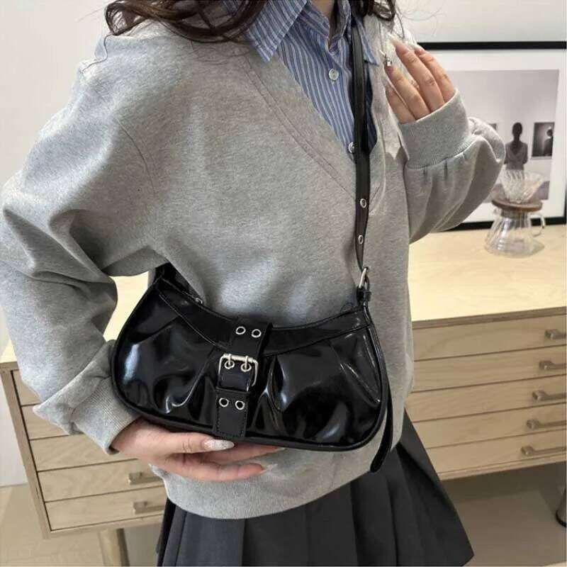 Retro Designer Armpit Pu Leather Gothic Y2k Shoulder Bag Vintage Cross Body Spicy Girl Handbag Female Purses C260204