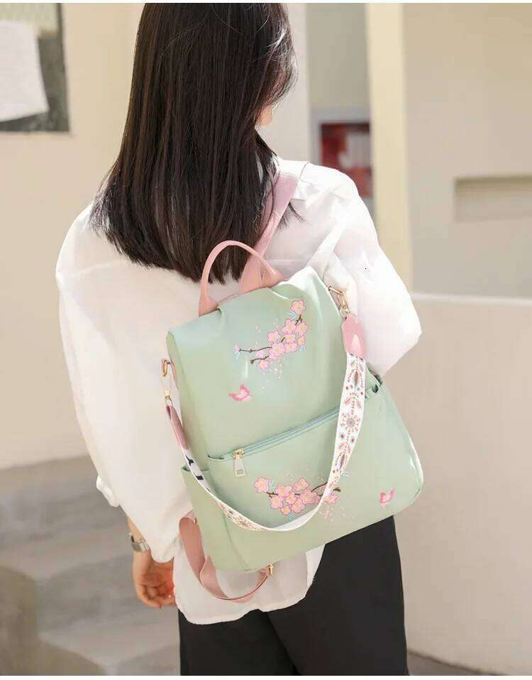 New Oxford Cloth Ladies Ethnic Style Embroidery Fashion Backpack Travel Leisure Waterproof Large Capacity Commuting Bag Z260202