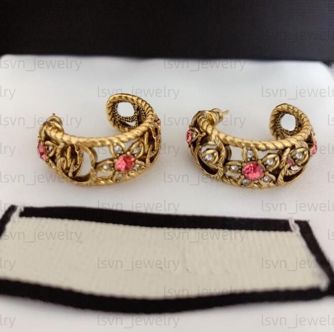 Designer Stud Classic Retro style Explosive Stud earrings Vintage style Fashion Earrings Styling Designer jewelry gifts for friends