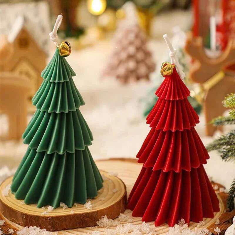 2026 8X5cm Christmas Tree Soy Wax Desktop Ornaments Home Decoration Creative Souvenirs Cyclone Shape Aromatherapy Candles Gifts S260204
