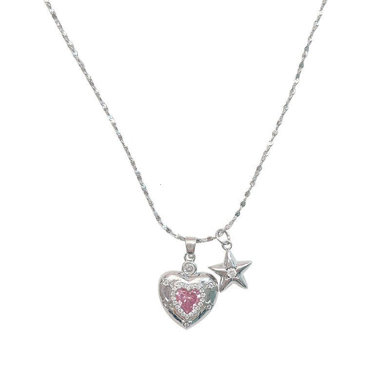 Necklaces Brand Designer Jewelry Same Style Sparkling Zircon Heart Pendant Necklace For Women Light Luxury Niche High End Steel Collarbone Chain Choke